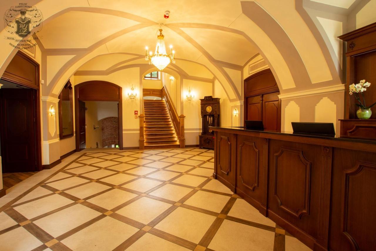 Palac Lubiechowa-Jelenia Gora- Riesengebirge Extérieur photo