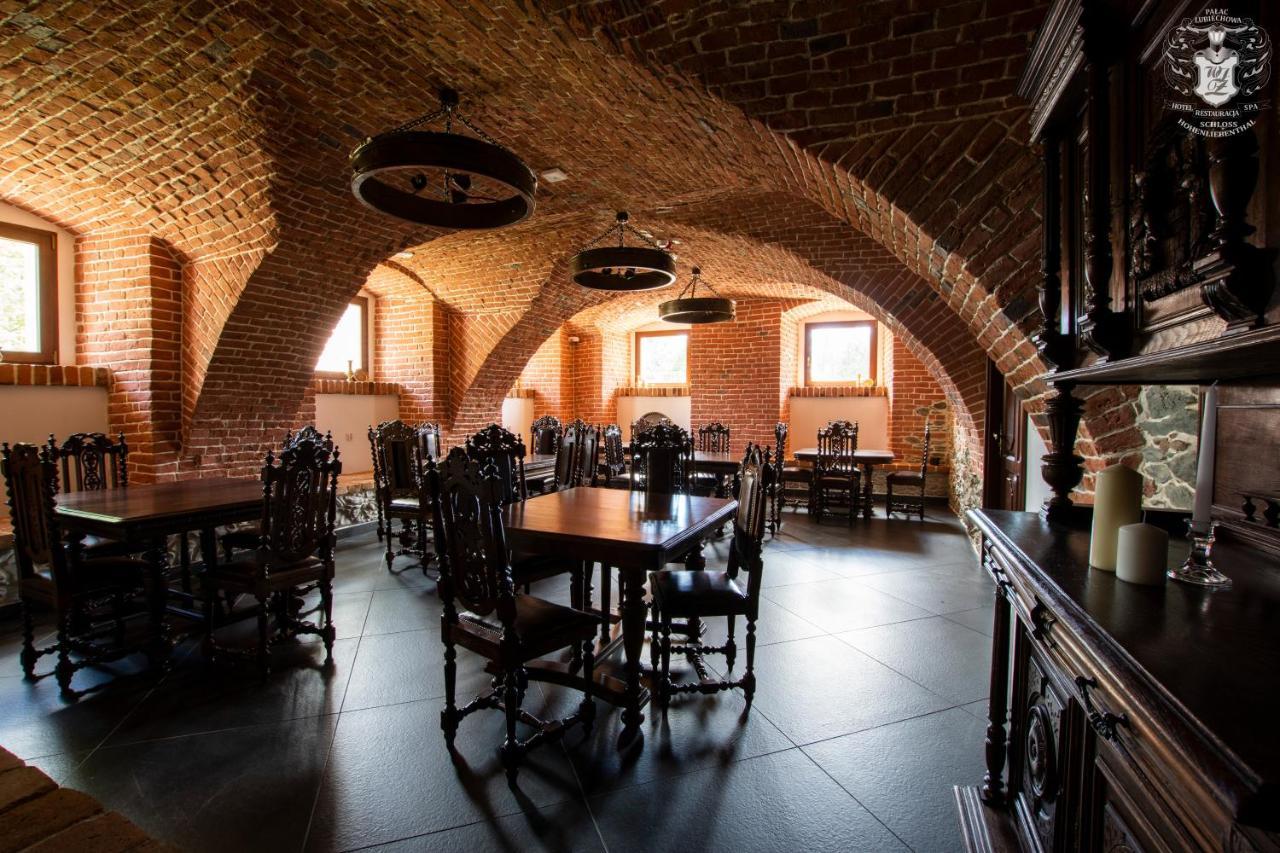 Palac Lubiechowa-Jelenia Gora- Riesengebirge Extérieur photo