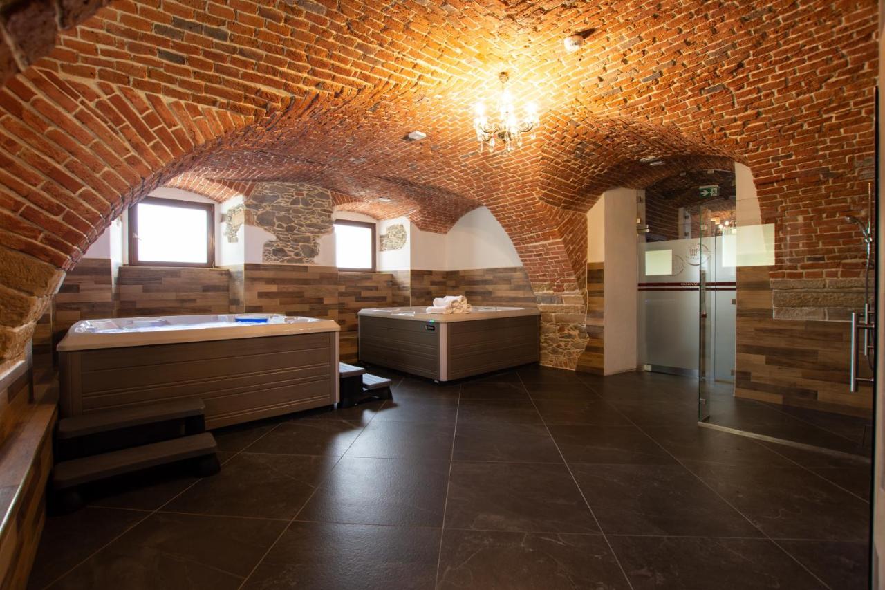 Palac Lubiechowa-Jelenia Gora- Riesengebirge Extérieur photo