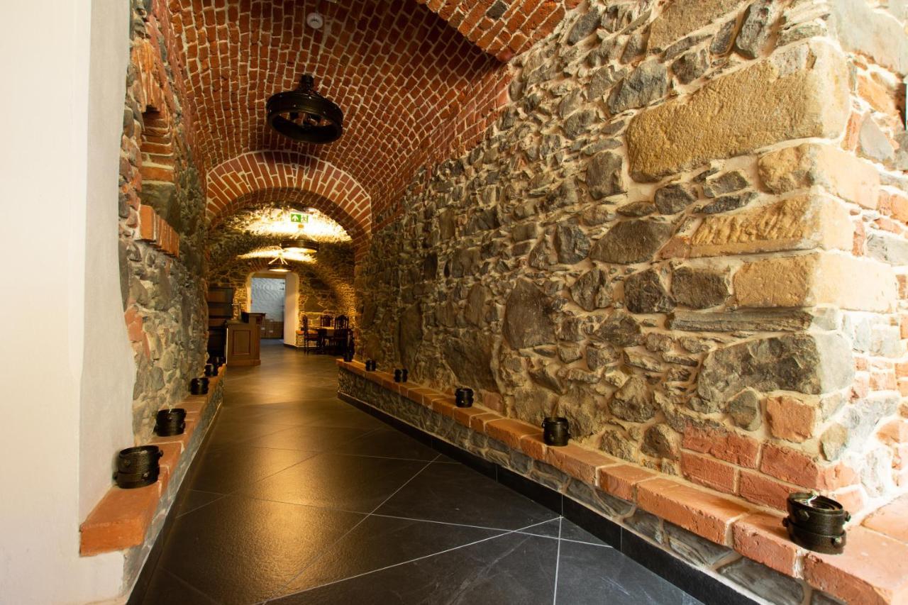 Palac Lubiechowa-Jelenia Gora- Riesengebirge Extérieur photo